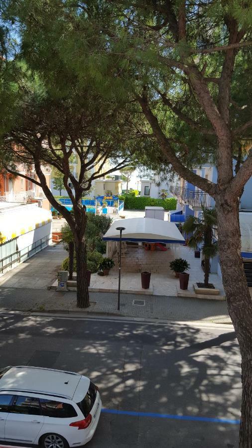 Residence Ipanema - Walterigato Apartments Solo Per Famiglie ลิโดดิเยโซโล ภายนอก รูปภาพ